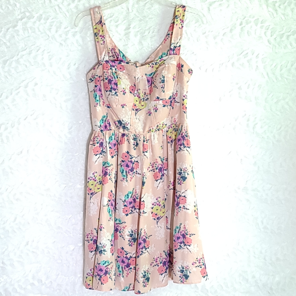 Lauren Conrad Pink Floral Dress Size 6